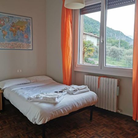 Patricia'S Apartment Riva di Solto Buitenkant foto